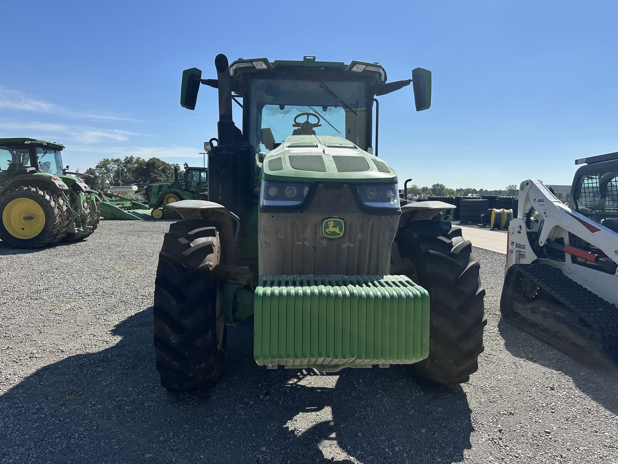 2021 John Deere 8R 230 Image 2