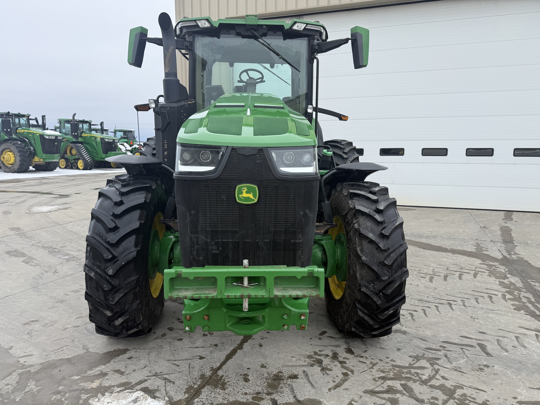 2021 John Deere 8R 230 Image 8