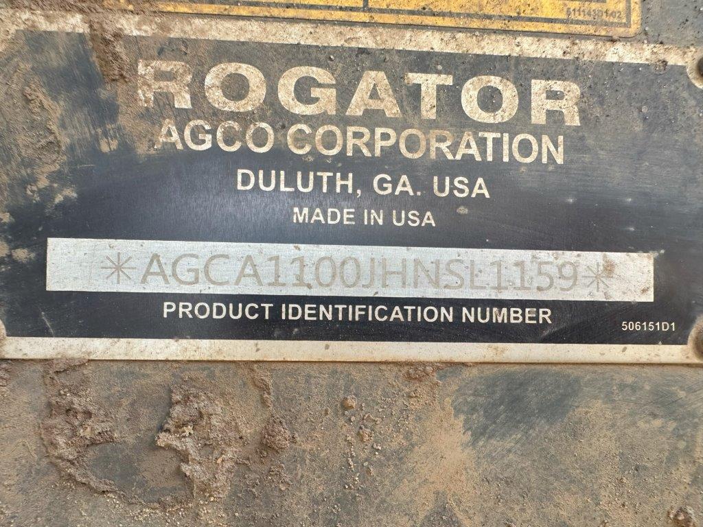 2017 RoGator RG1100B Image 19