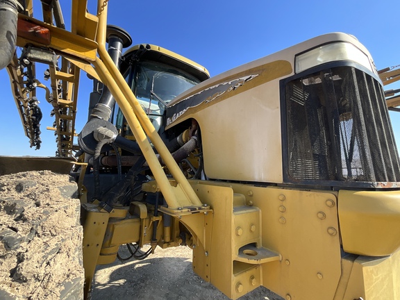 Photo of 2010 RoGator 1084