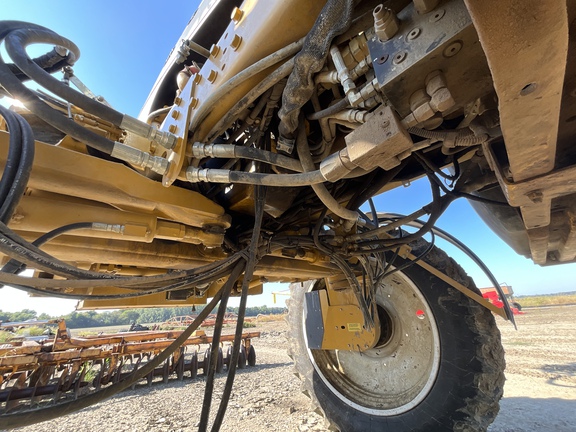 Photo of 2010 RoGator 1084