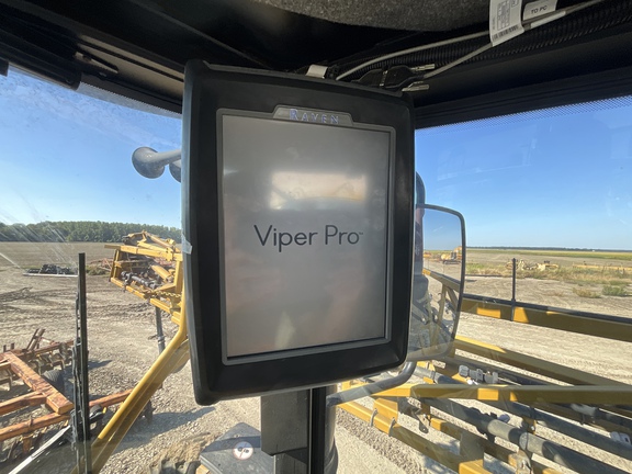 Photo of 2010 RoGator 1084