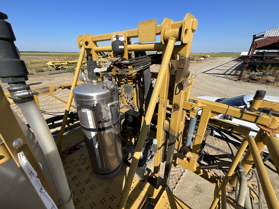 Photo of 2010 RoGator 1084