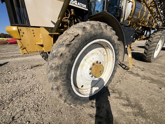 Photo of 2010 RoGator 1084