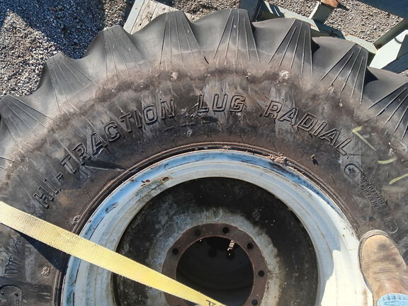 Photo of 2010 RoGator 1084