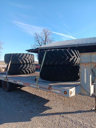 Photo of 2010 RoGator 1084