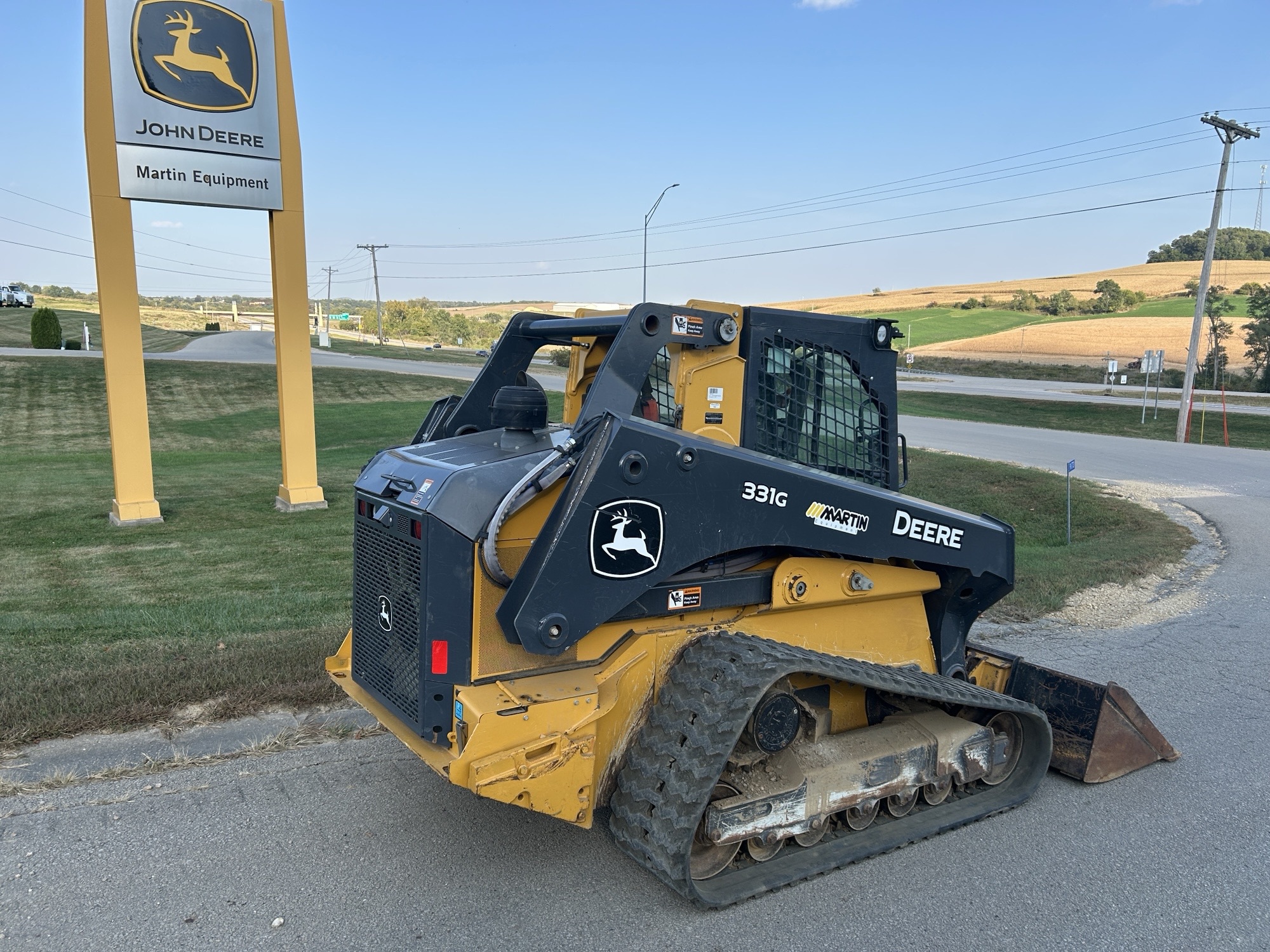 2021 John Deere 331G Image 6
