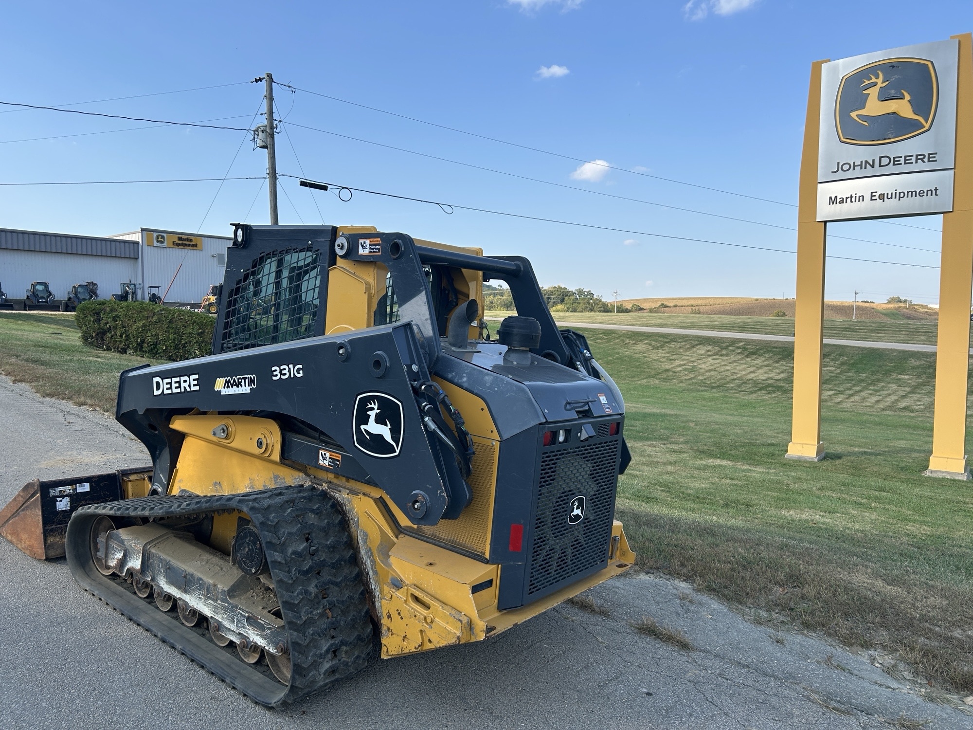 2021 John Deere 331G Image 5