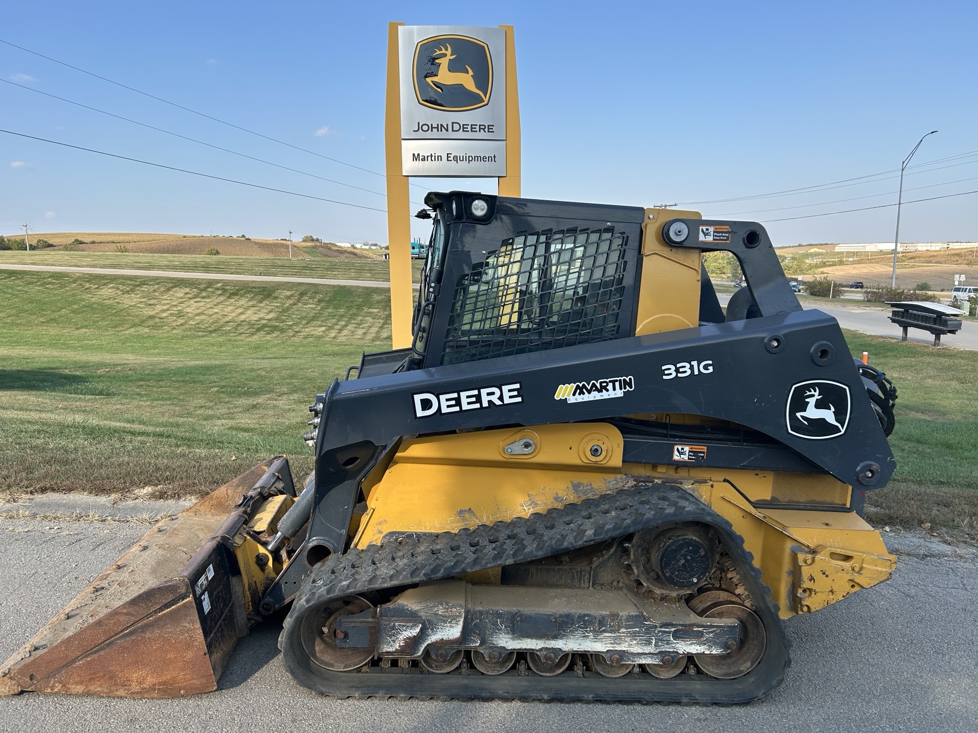 2021 John Deere 331G Image 1
