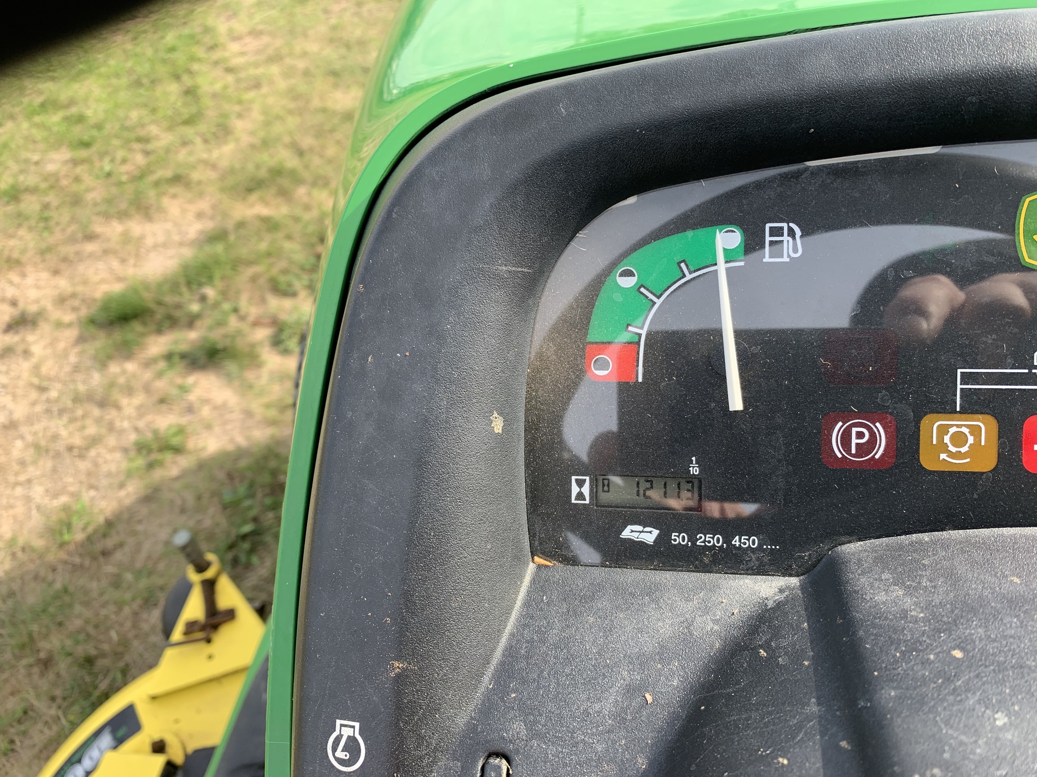 2005 John Deere X495 Image 6