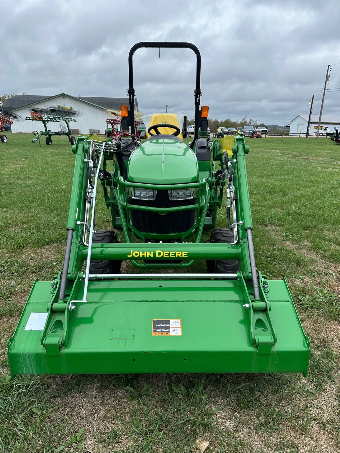 2025 John Deere 2038R Image 3