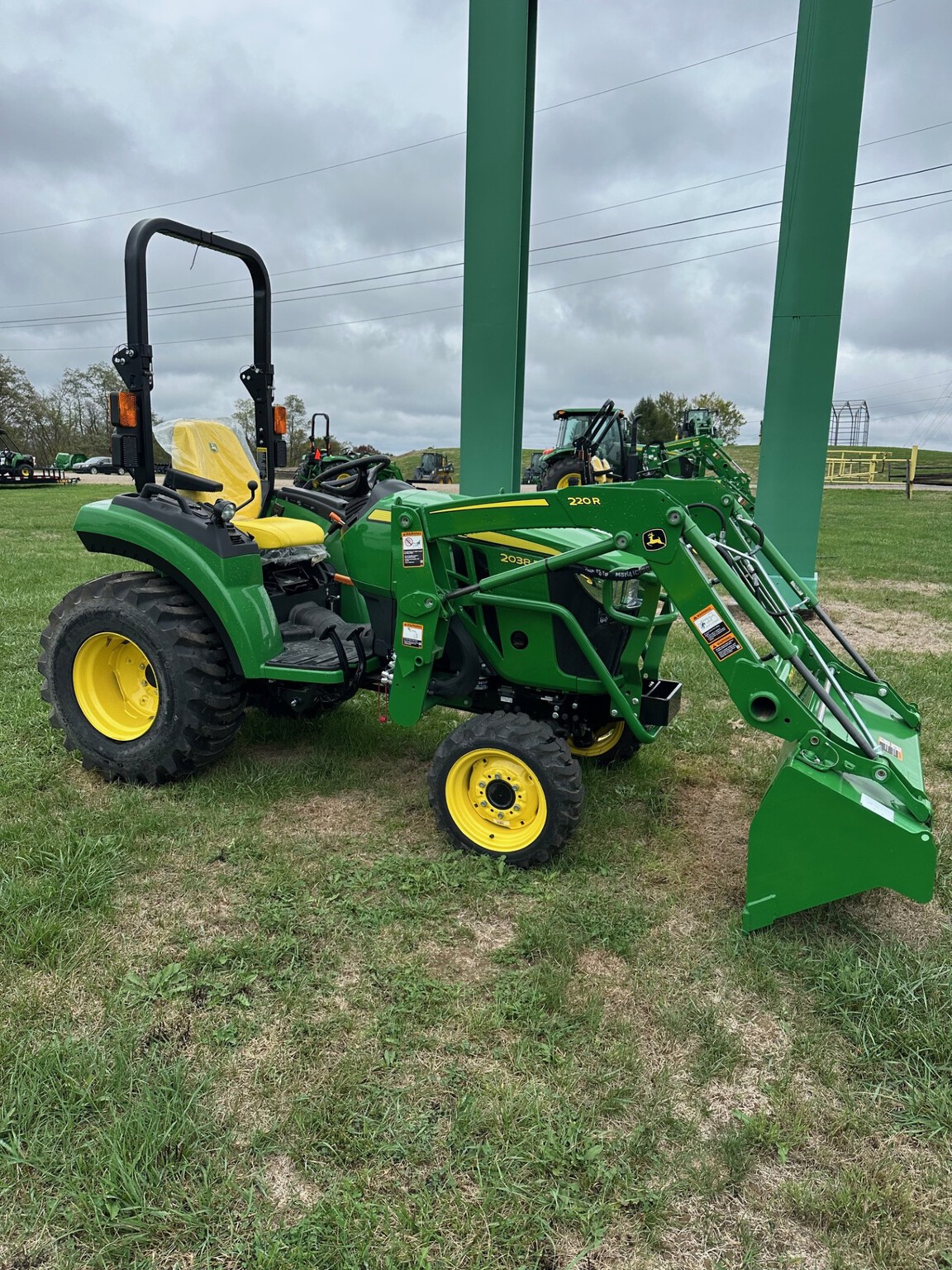 2025 John Deere 2038R Image 6