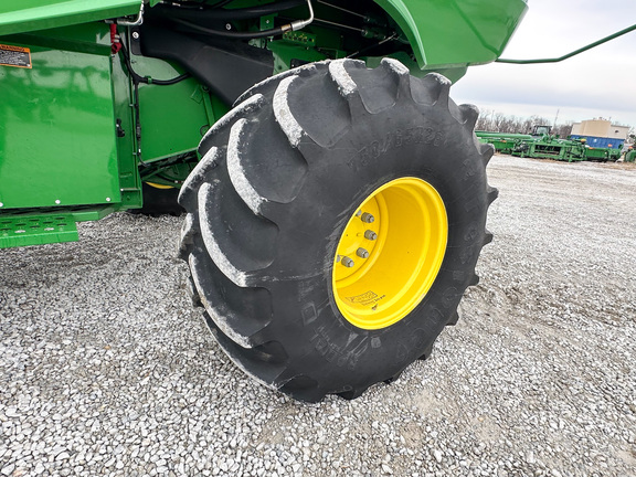 2019 John-Deere S780