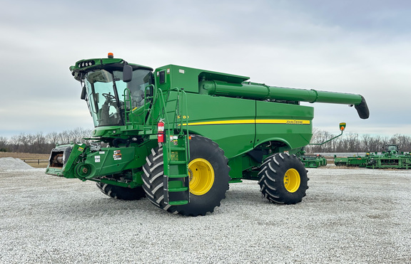 2019 John-Deere S780