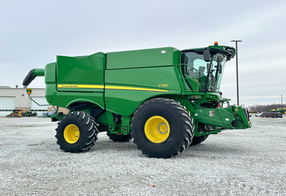 2019 John-Deere S780