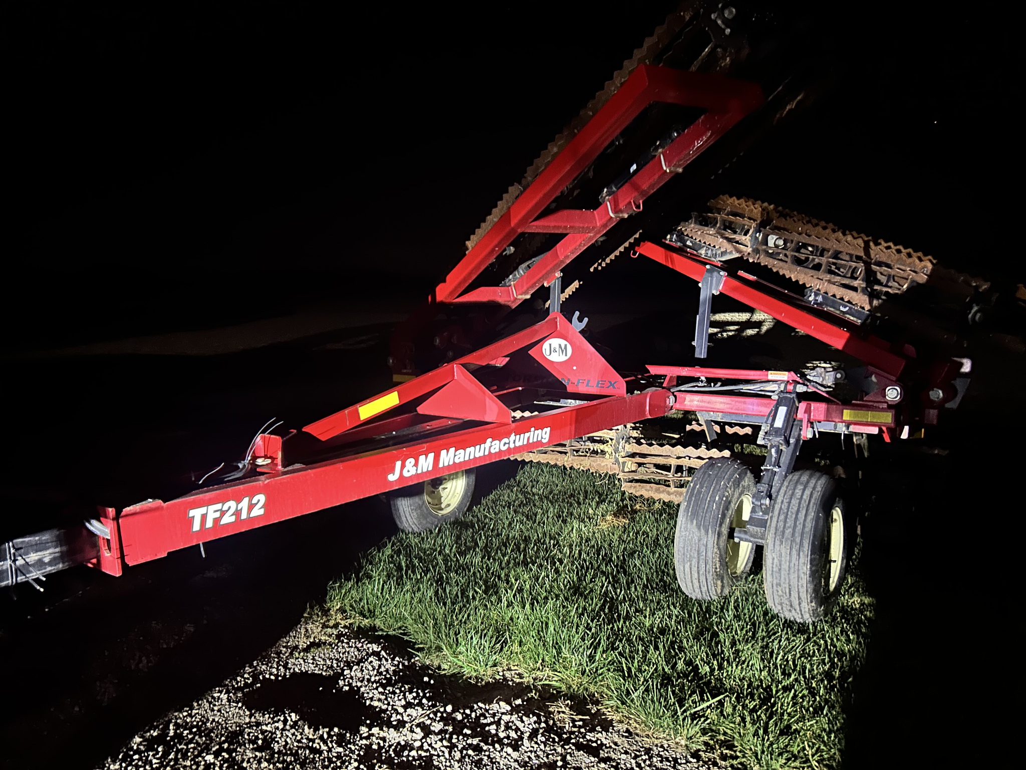 2013 J&M TF212 Image 1