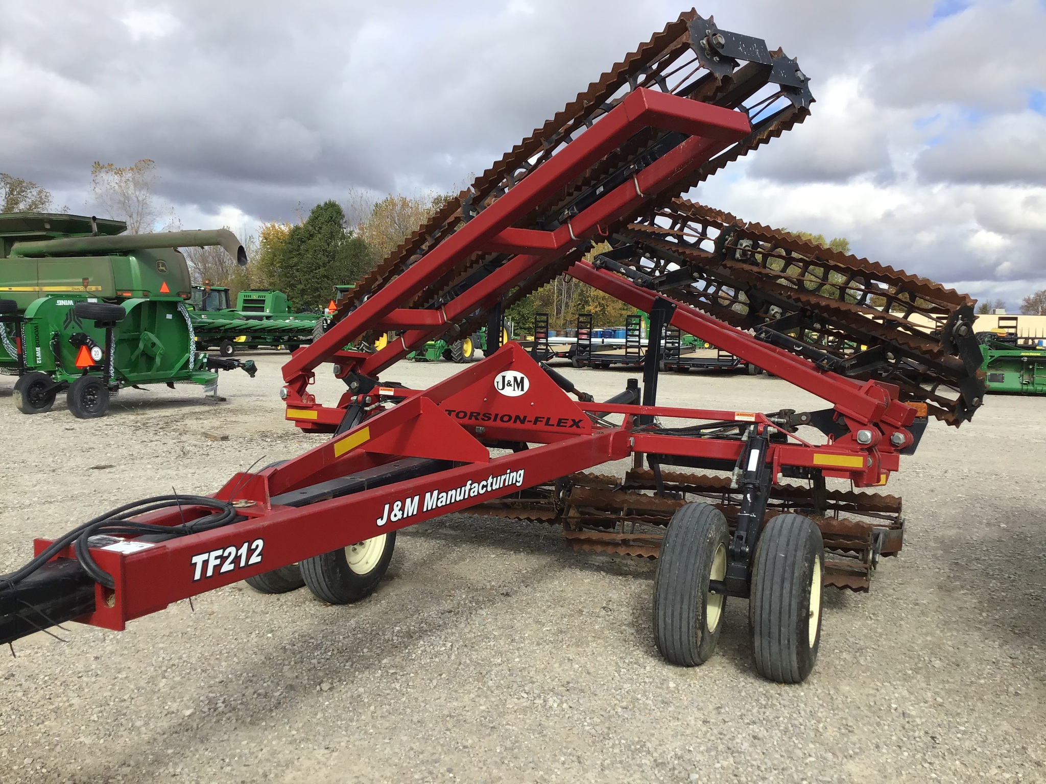 2013 J&M TF212 Image 4