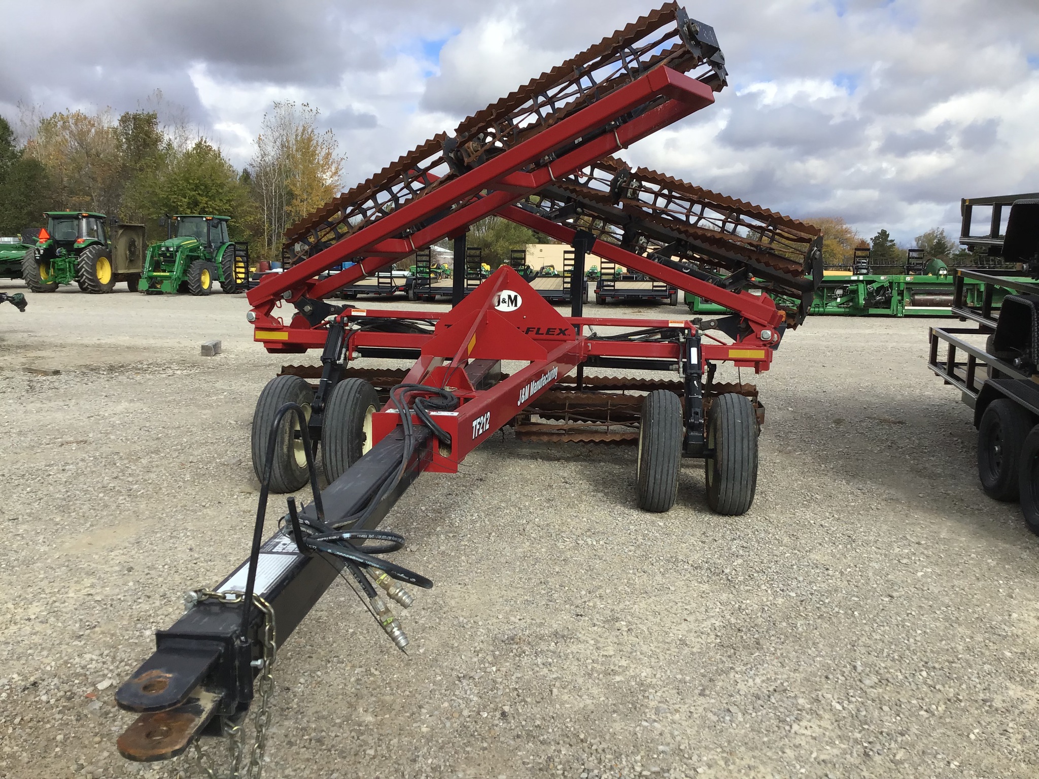 2013 J&M TF212 Image 3