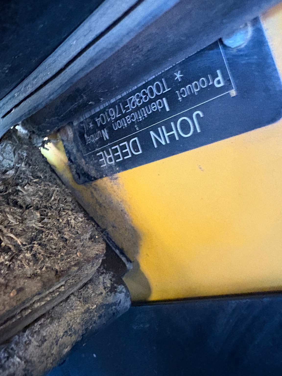 2009 John Deere 332 Image 15
