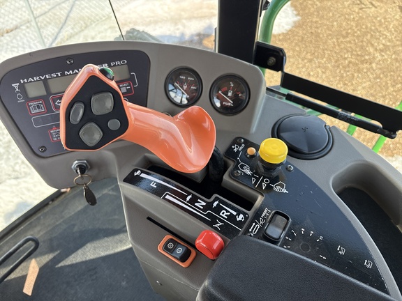 Used 2015 John Deere W150 Windrowers at Horizon Ag & Turf in Lloydminster, AB - Photo13