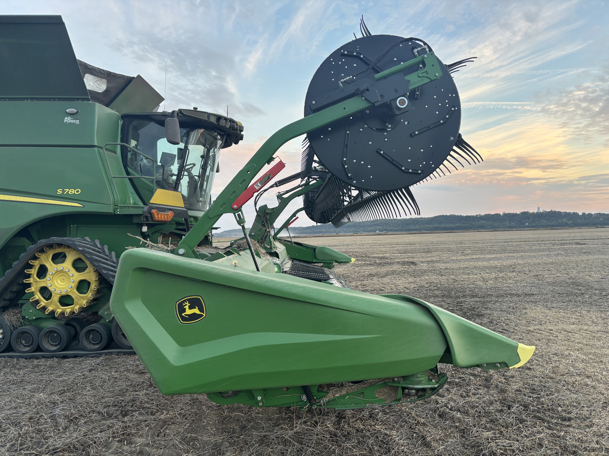  2024 John Deere HD35F at Heritage Tractor in Atchison, KS