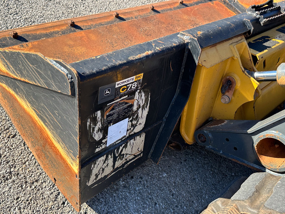 2021 John-Deere 325G