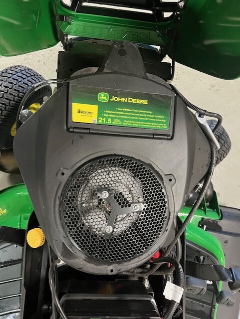 2024 John Deere X354 Image 6