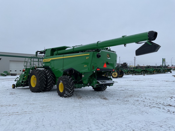 Used 2025 John Deere S7 800 Combines at Horizon Ag & Turf in Westlock, AB - Photo4