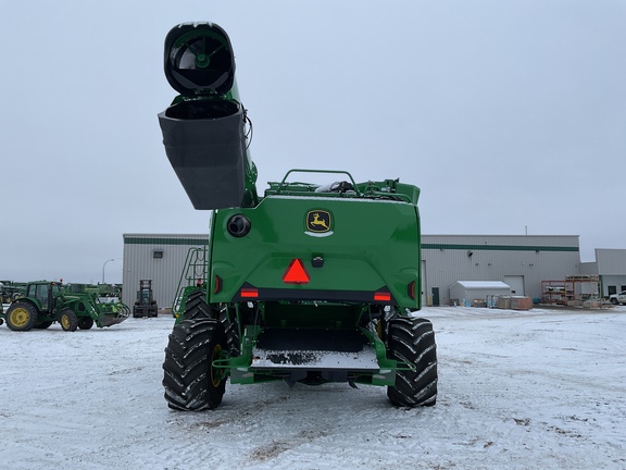 Used 2025 John Deere S7 800 Combines at Horizon Ag & Turf in Westlock, AB - Photo5