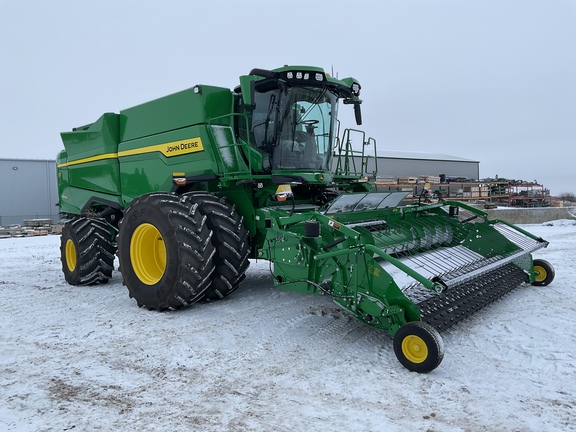 Used 2025 John Deere S7 800 Combines at Horizon Ag & Turf in Westlock, AB - Photo8