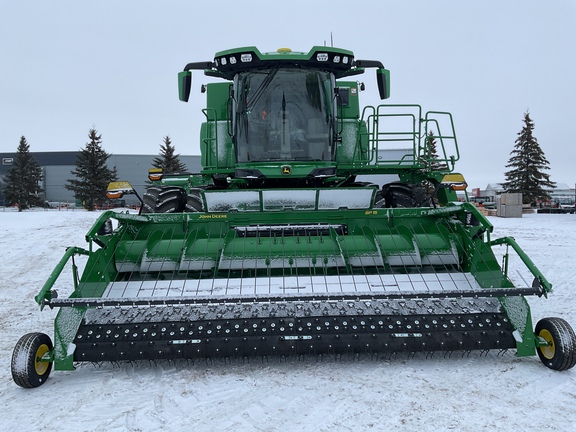 Used 2025 John Deere S7 800 Combines at Horizon Ag & Turf in Westlock, AB - Photo9