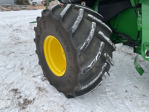 Used 2025 John Deere S7 800 Combines at Horizon Ag & Turf in Westlock, AB - Photo16