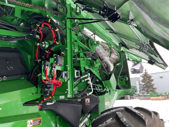 Used 2025 John Deere S7 800 Combines at Horizon Ag & Turf in Westlock, AB - Photo12