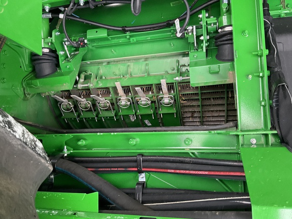 Used 2025 John Deere S7 800 Combines at Horizon Ag & Turf in Westlock, AB - Photo10