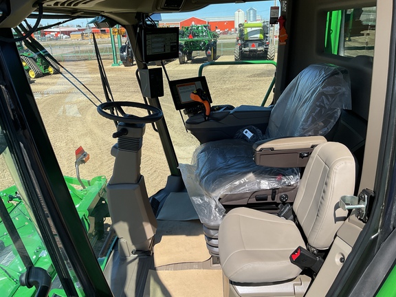 Used 2025 John Deere S7 800 Combines at Horizon Ag & Turf in Westlock, AB - Photo23