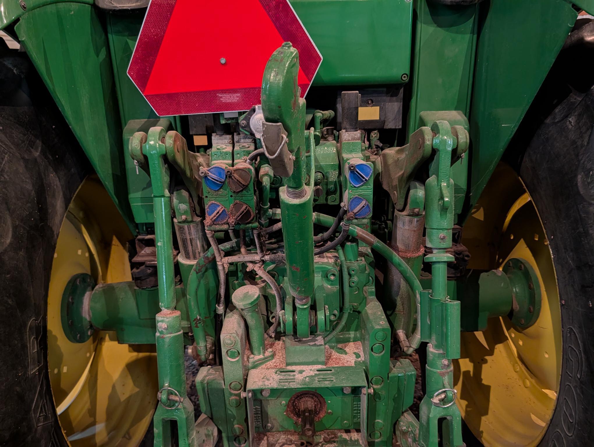 2007 John Deere 6430 Premium Image 8