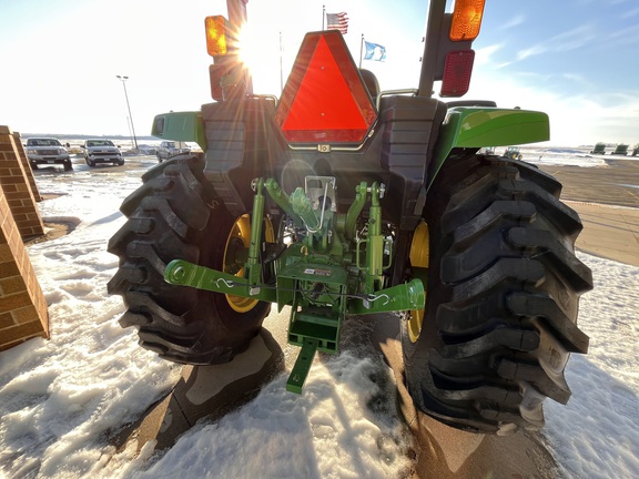 2025 John Deere 4044M - Photo22