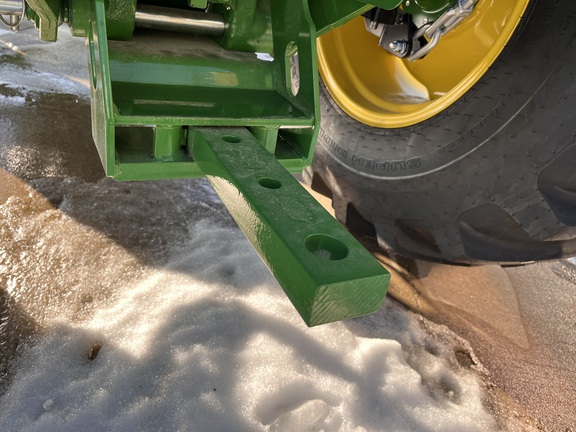 2025 John Deere 4044M - Photo24