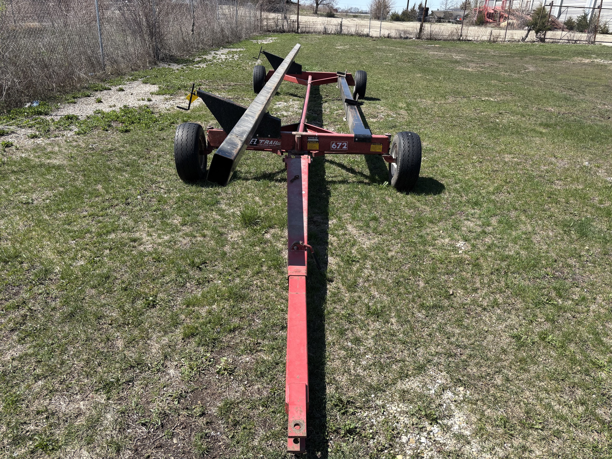   E-Z Trail 672 at Heritage Tractor in Galesburg, IL