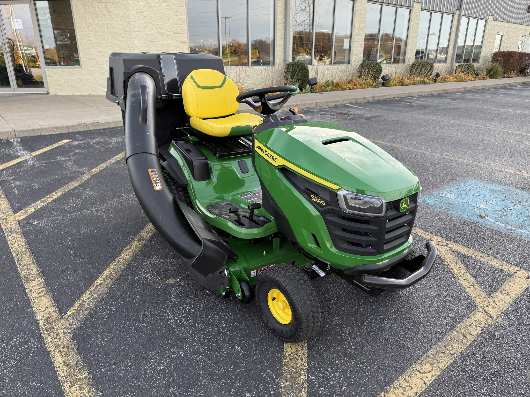 2026 John Deere S240 Image 1
