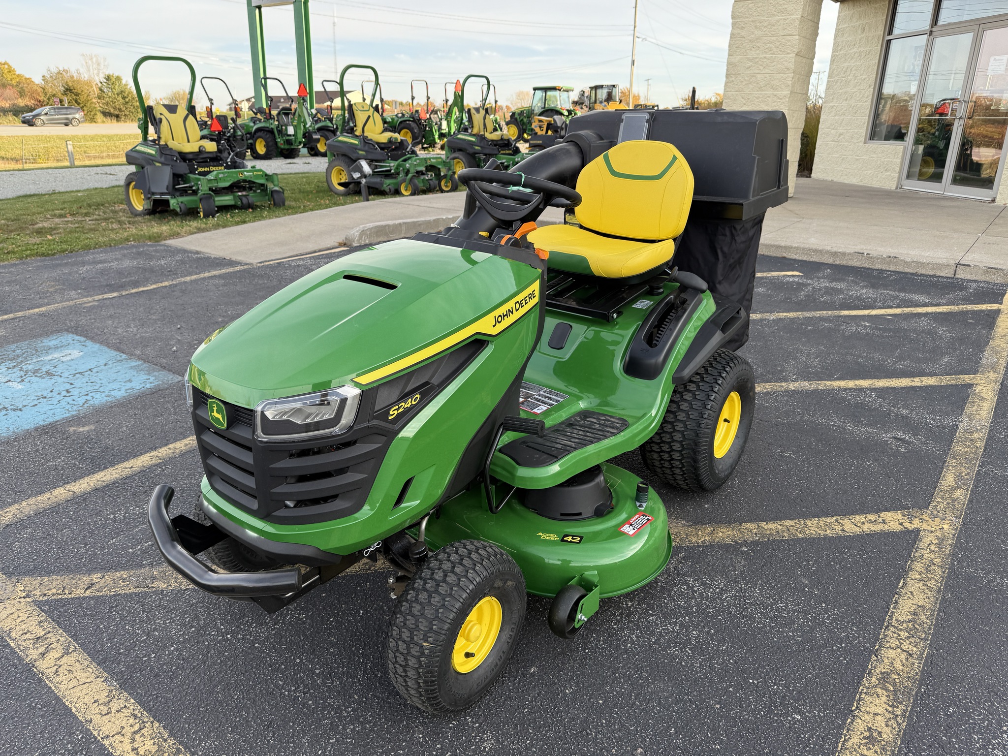 2026 John Deere S240 Image 7