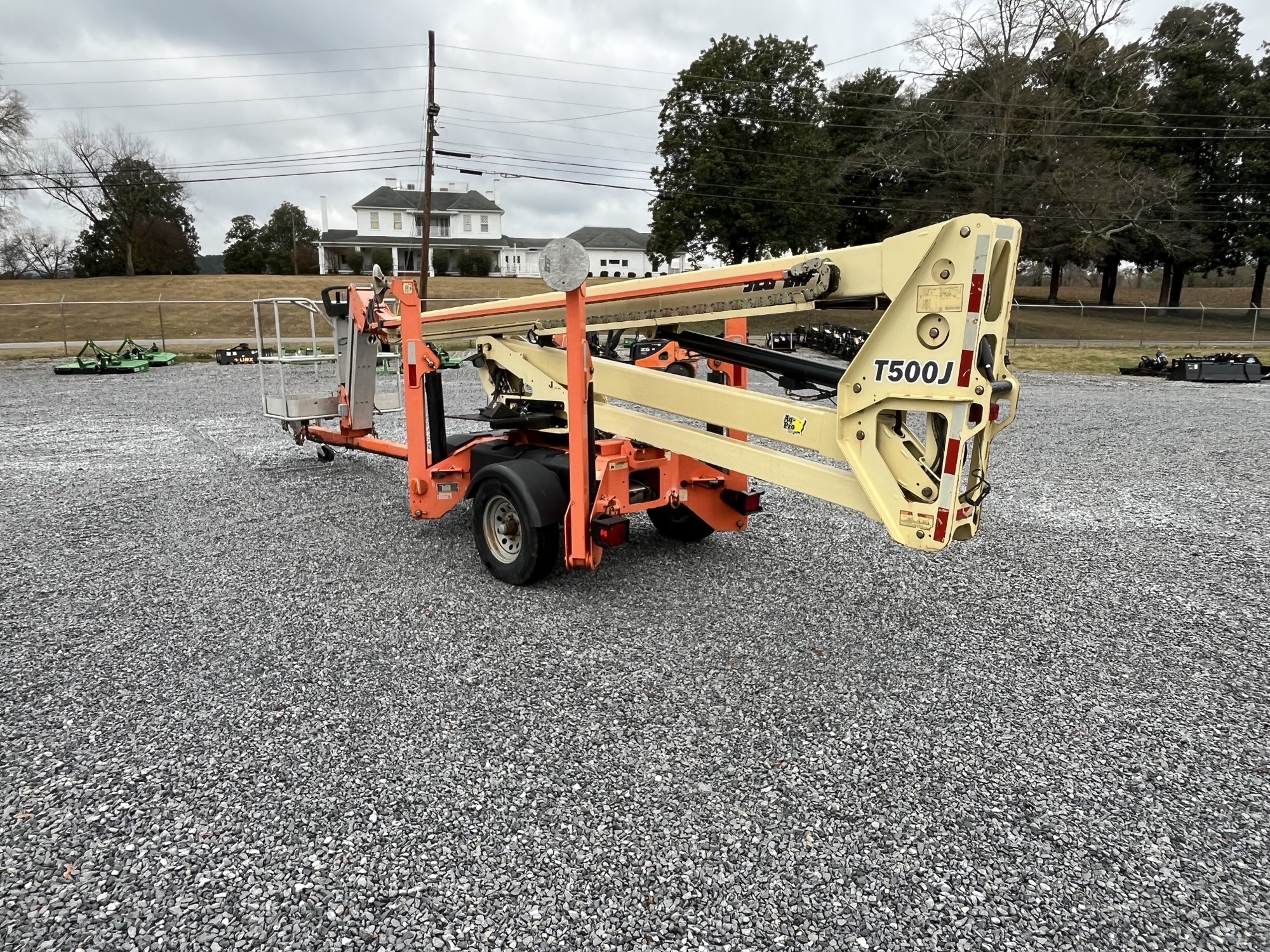 2016 JLG T500J Image 3