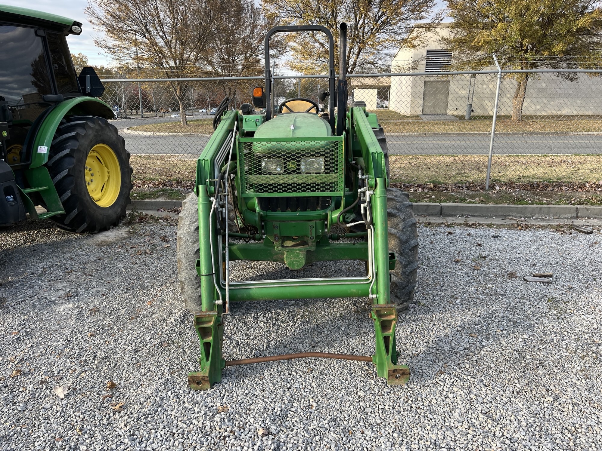 2013 John Deere 5055E Image 2