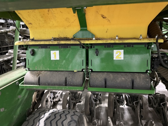 2022 John Deere N536C - Photo16