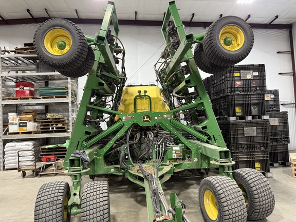  John Deere N536C