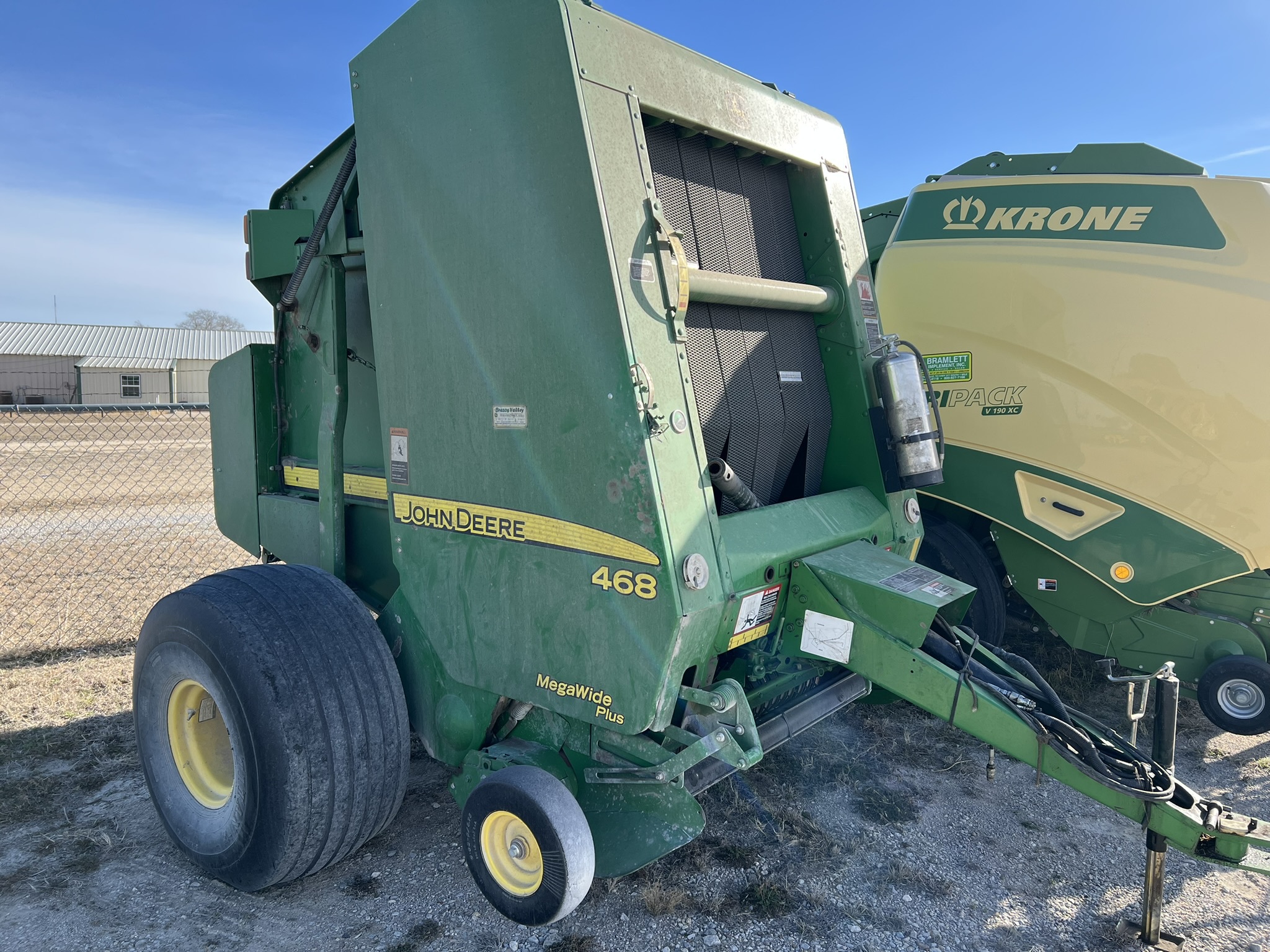 2012 John Deere 468 Image 2