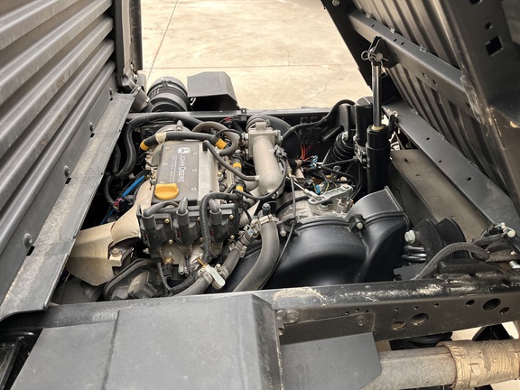 2018 John Deere XUV 835M - Photo21