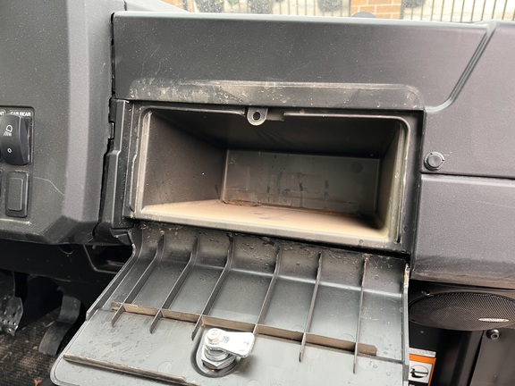 2018 John Deere XUV 835M - Photo26