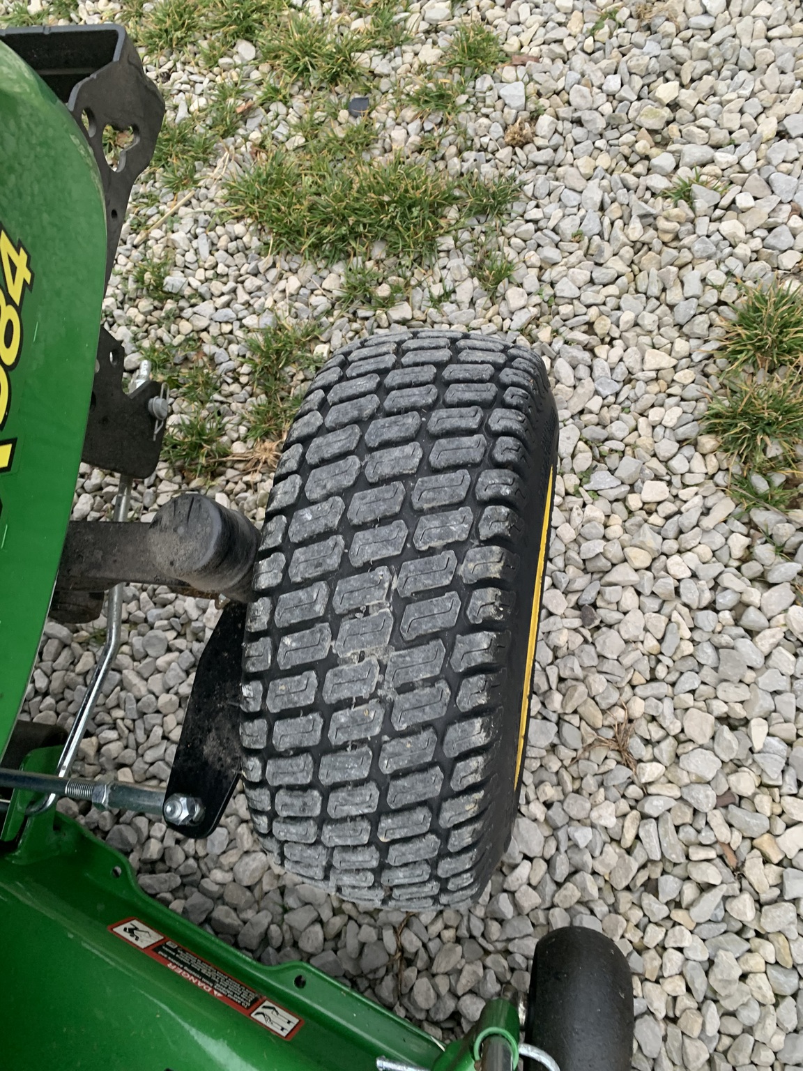 2024 John Deere X584 Image 10