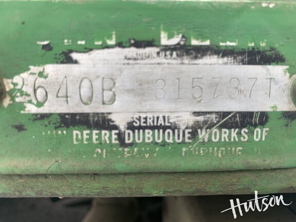 Photo of 1981 John Deere 2640